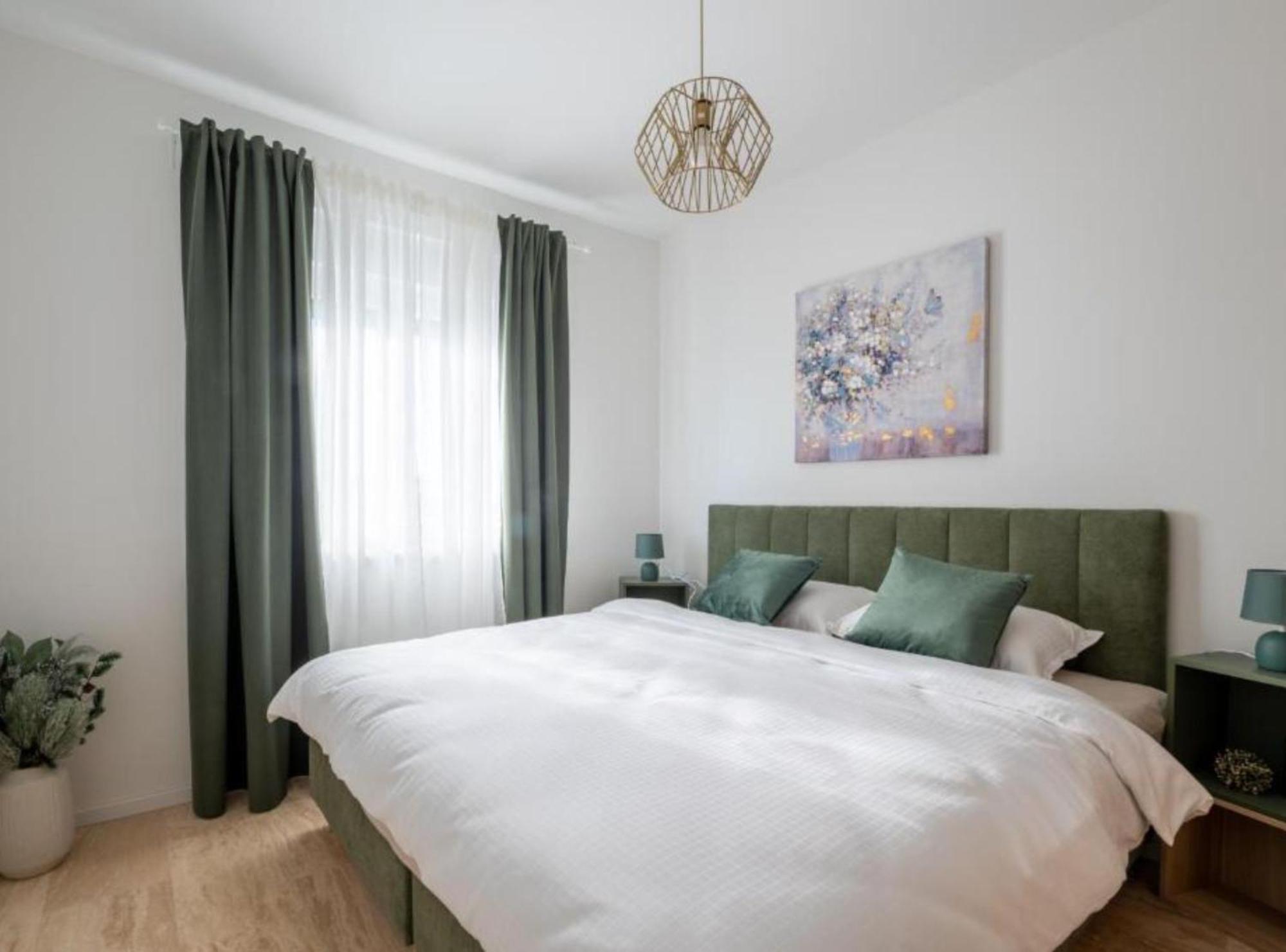 Apartment Kona - Free Parking & Self Check-In Ivanja Reka Bagian luar foto